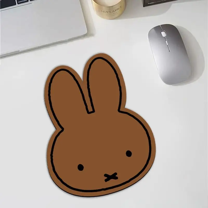 Kawaii Miffy Hasenförmiges Mau – Desk Setup Ergonomic Bewertung und Preis